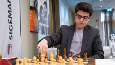 Yağız Kaan Erdoğmuş Dünya Bir Numarası Magnus Carlsen İle Karşılaştı
