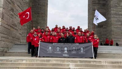 AKUT Gönüllüleri Çanakkale’de Şehitleri Andı