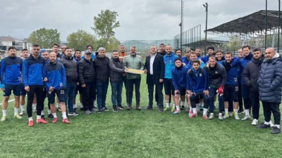 Bigaspor’a MHP İlçe Yönetiminden Destek Ziyareti