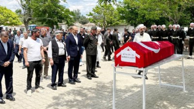 Kıbrıs Gazisi Hüseyin Ak Son Yolculuğuna Uğurlandı