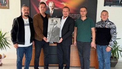 Çardak Spor Yönetiminden Başkan Öztürk’e Ziyaret