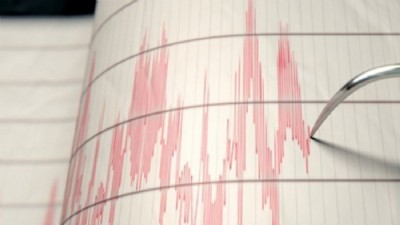 4.1 büyüklüğündeki deprem korkuttu