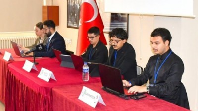 Dünyanın Genç İklim Elçileri Çanakkale'de Buluştu