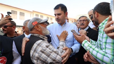 Bakan Kurum Bir Kez Daha Sevince, Heyecana, Umuda Ortak Oluyoruz
