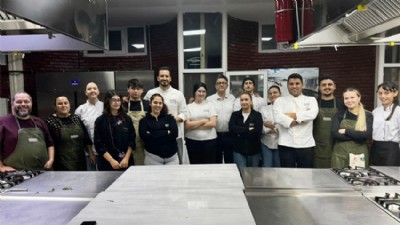 Dardanos Mutfak Akademisi 2026 Yılı Profesyonel Aşçılık Programı Mezunlarını Verdi