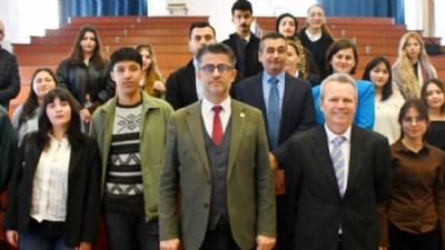 Rektör Erenoğlu Öğrencilerle Yüz Yüze Buluştu