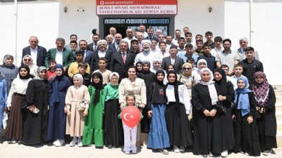 “İslam aleminde aile olmazsa toplum olmaz”