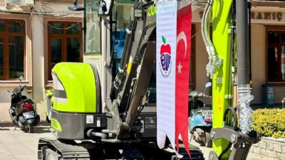 Bayramiç Belediyesi Araç Filosuna Mini Ekskavatör Kattı