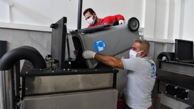 Çanakkale'nin Balıkları, Sokaktaki Can Dostlara Mama Oluyor!