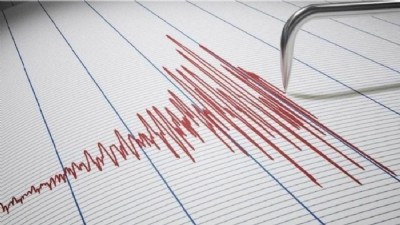 4.2 şiddetindeki deprem korkuttu! Birçok ilden hissedildi