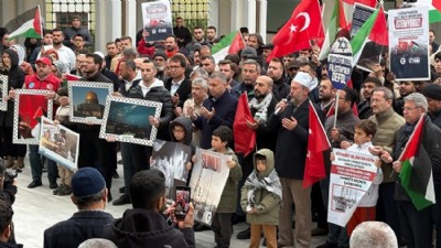 Tacettin Aslan Camii’nde Filistin’e Destek Sesleri Yükseldi
