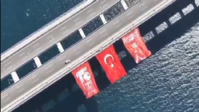 1915 Çanakkale Köprüsü’nde 15 Temmuz’a Özel Türk Bayrağı