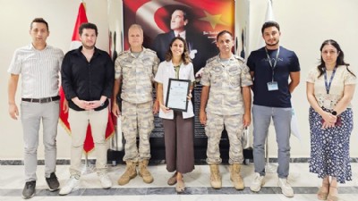 Ayvacık Garnizon Komutanlığından Hastaneye Teşekkür Ziyareti