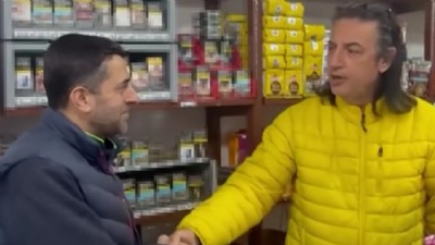 Ünlü Sanatçı Çelik Çanakkale’de Veresiye Defterini Kapattı