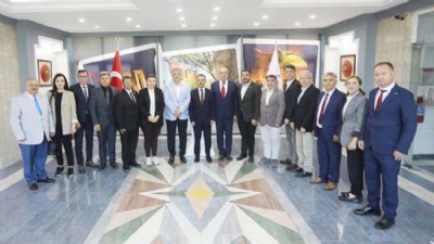 İl Genel Meclis CHP gurubundan Vali Aktaş’a ziyaret