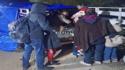 77 Göçmen Yakalandı, 2 Organizatör Tutuklandı