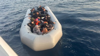  Ayvacık açıklarında 24 kaçak göçmen yakalandı