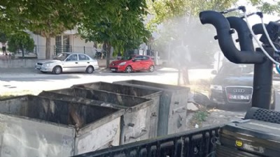 Kepez Belediyesi'nden Karasinek Mücadelesi
