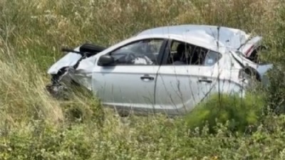Güzelyalı’da Kontrolden Çıkan Araç Şarampole Uçtu