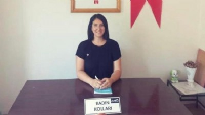 CHP Lapseki Kadın Kolları Başkanı Ceren Boylu İstifa Etti