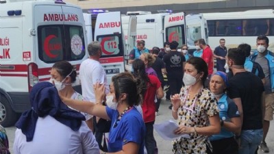 Yangında Sağlık Ekipleri Zamanla Yarıştı