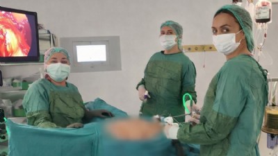 Laparoskopik Myomektomi Ameliyatı Başarıyla Uygulanıyor