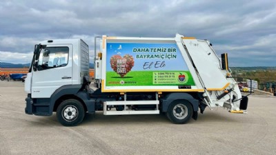 Bayramiç Belediyesi Temizlik Filosunu Yeni Çöp Kamyonlarıyla Güçlendirdi