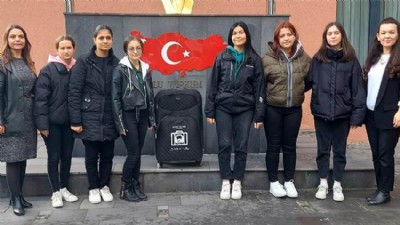 Atatürk'e Vefa Valizi Yola Çıkıyor