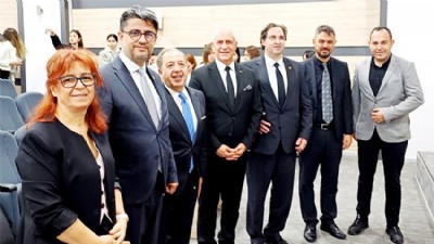 BİİBF Akreditasyon Belge Töreni ve ÇOMÜ Enleri Belge Takdimi Yapıldı